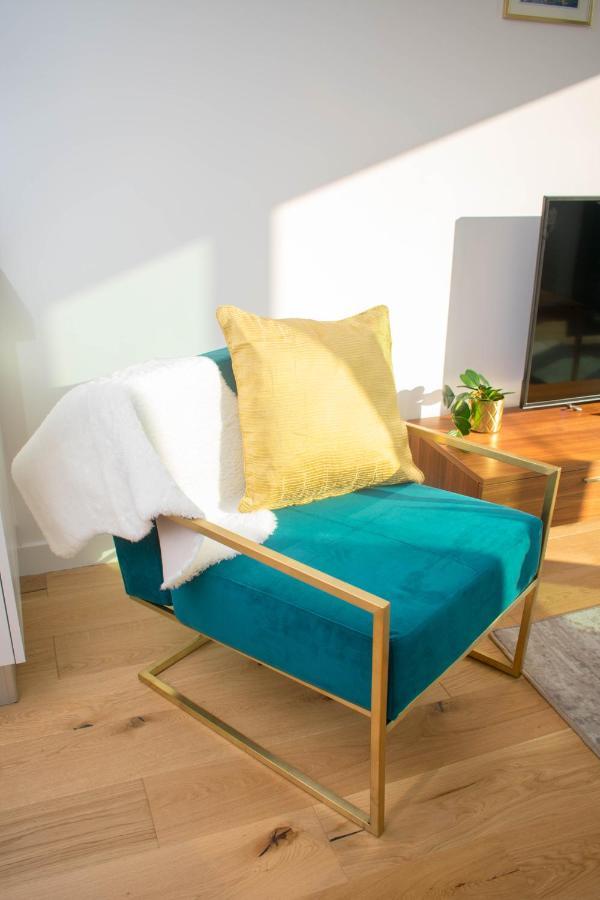 Exoticstay Apartments - Ultra Luxe Top Floor Suite - City Centre Apartment With Cube View - Smart 4K Tv With Ultrafast Wifi & Netflix Birmingham Exterior foto